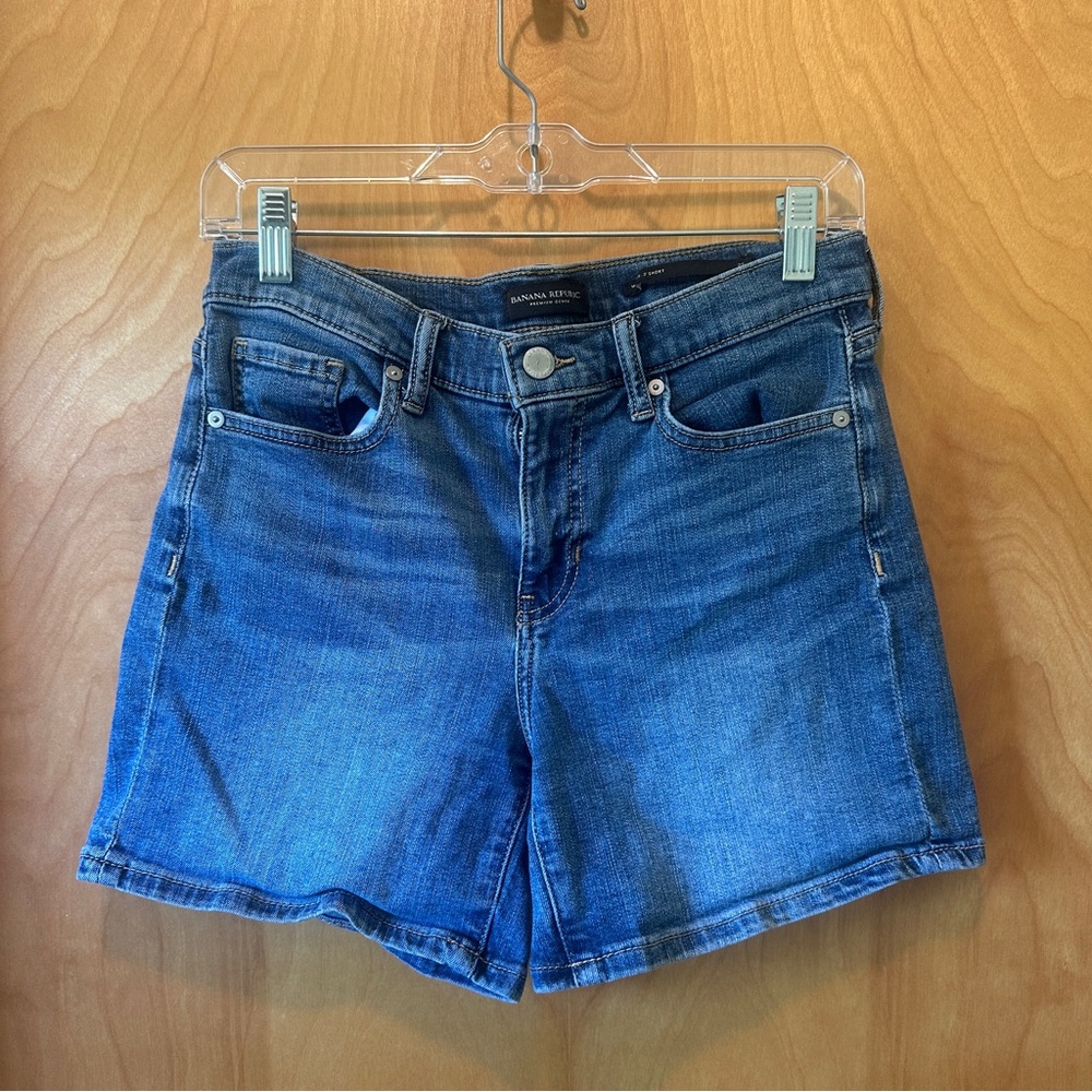 Banana Republic Classic Jean Shorts